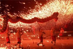 春节传统习俗舞龙灯的由来？