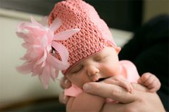 2023年农历十二月二十五日出生的女宝宝命运解析