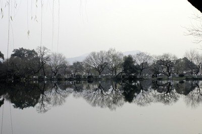 2019年4月6号出生的男孩五行缺木怎么起名，宜用什么字